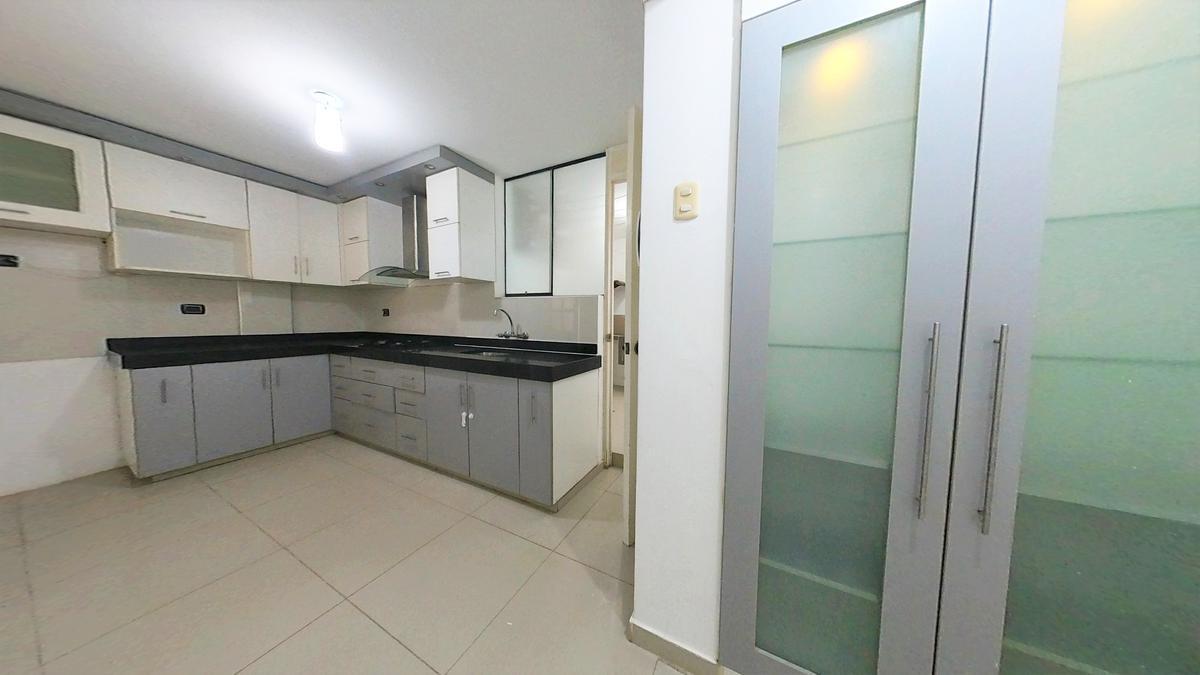 ALQUILER DE DEPARTAMENTO 3° PISO EN PIMENTEL